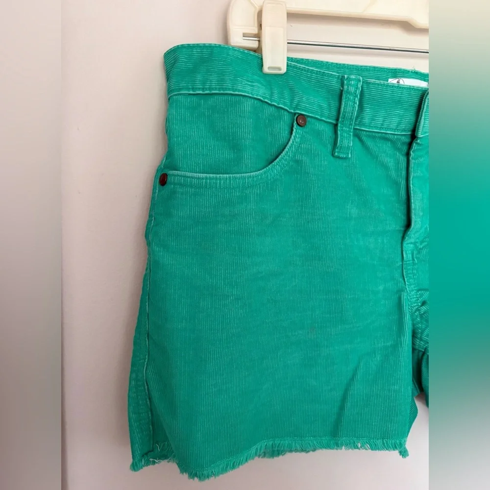 Carve Designs Teal Green Frayed-Hem Jean Shorts - Picture 3 of 7